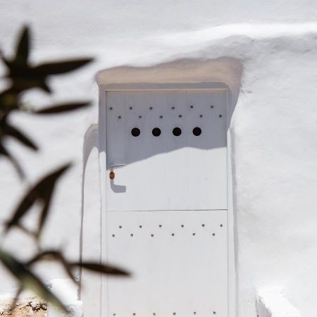Haroto Suites Tripití Kültér fotó