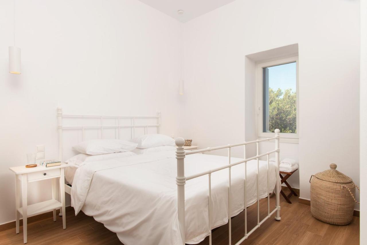Haroto Suites Tripití Kültér fotó